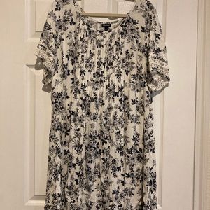 Torrid - 3X Blue and White Floral Dress Lacey